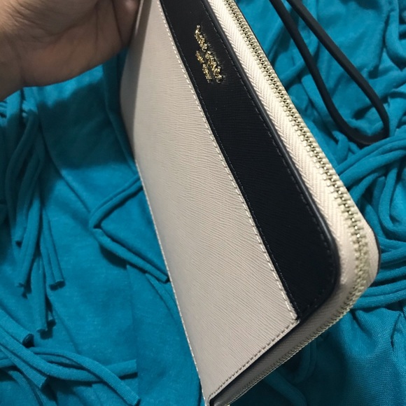 NWT Kate Spade ♠️ L-Zip Wristlet/Wallet - Picture 6 of 8